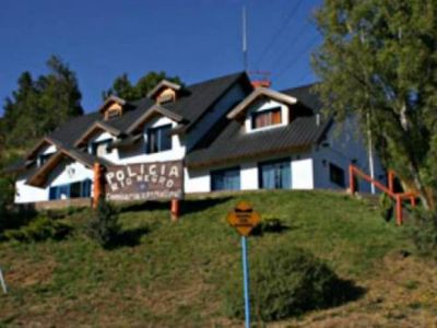 Cuatro encapuchados armados asaltaron a una familia