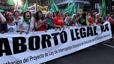 Presentaron el proyecto para despenalizar el aborto con la firma de cuatro entrerrianos 