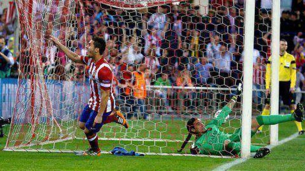 El Atl�tico Madrid derrumb� al Bar�a y lleg� a semis tras 40 a�os