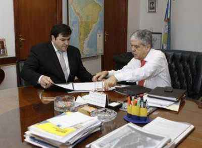 Se congelan tarifas el�ctricas y financian obras por $ 200 millones