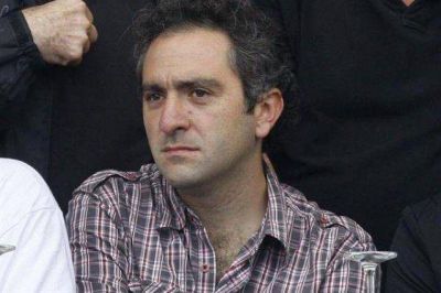 "El Cuervo" Larroque destac� a Mariotto por "la iniciativa y valent�a de profundizar" el debate por las reformas educativas
