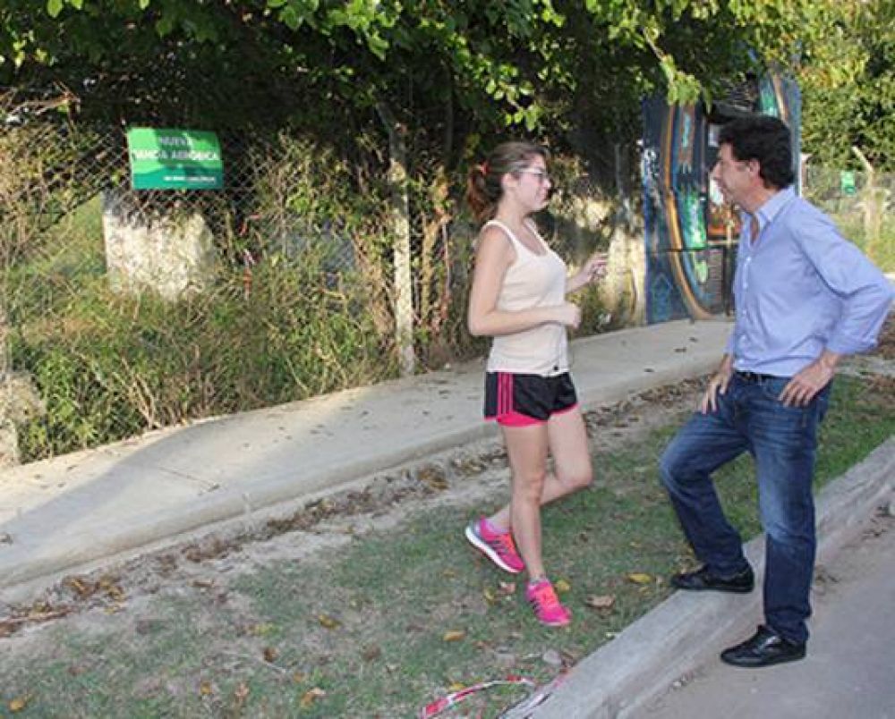 Posse recorri� los trabajos de la nueva senda aer�bica en Boulogne