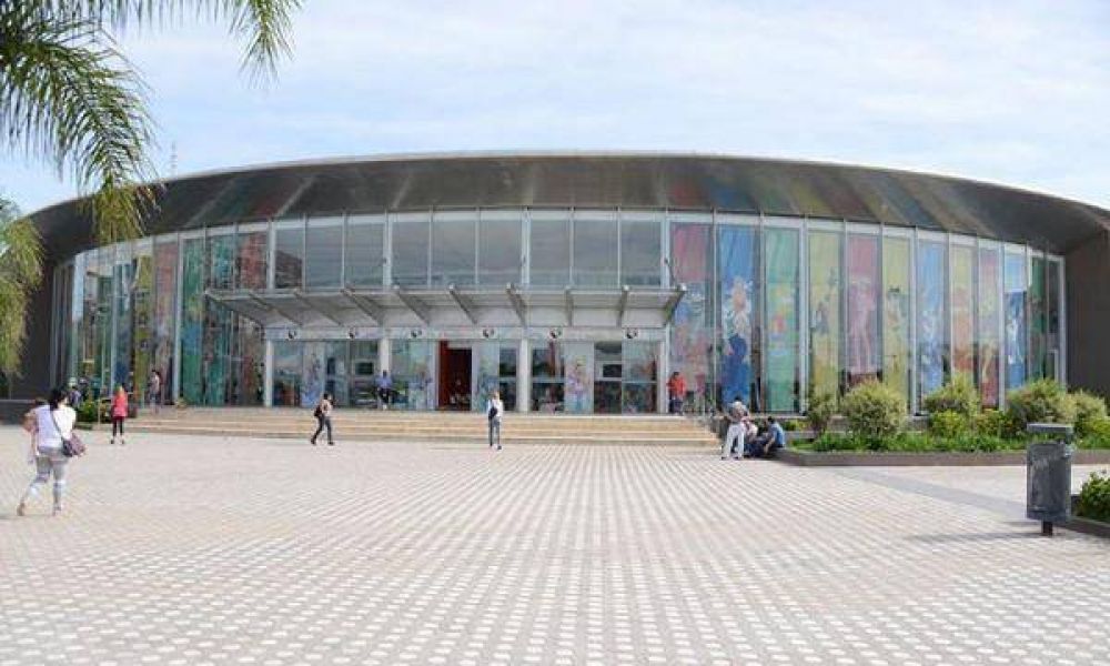 Agregan dos carreras a la oferta de tecnicaturas gratuitas en Malvinas Argentinas