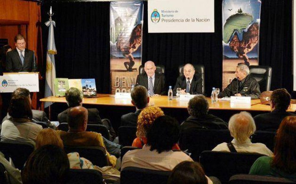 Lanzaron en Buenos Aires la Bienal Internacional de Esculturas 2014
