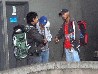 Comenz� el ascenso de los peregrinos