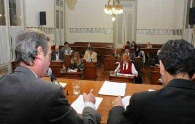 Intenso debate ideol�gico en el Concejo, con Venezuela y Loreal en el centro de la escena