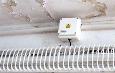 Se filtra agua por los techos de la Escuela 40 y hay riesgo de electrocuci�n