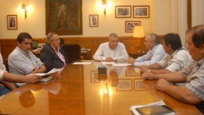 Trabajadores de Vialidad firmaron un acuerdo salarial con el Gobierno