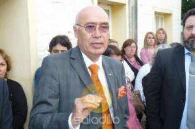 Gorosito anunci� que pronto Del Carril contar� con un cajero autom�tico