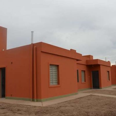 Convocan a adjudicatarios de viviendas de clase media