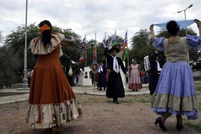 El Municipio conmemor� el 147 aniversario de la Batalla de Pozo de Vargas