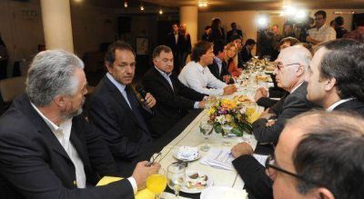 Tras el decreto de Emergencia, Scioli se reuni� con la FAM para avanzar en medidas de Seguridad