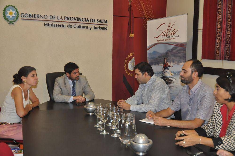 Funcionarios catamarque�os se interiorizaron sobre la planificaci�n tur�stica de Salta