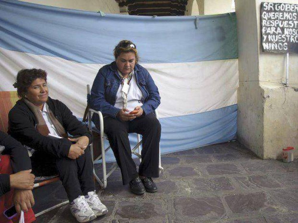 Autoconvocados siguen de paro