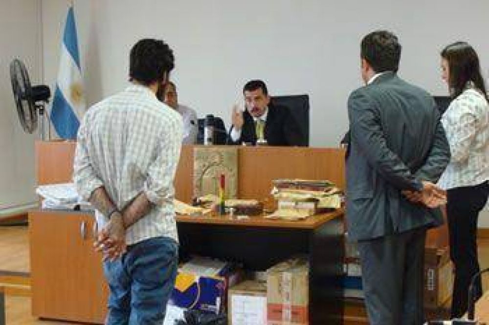 Hermano del diputado que pide por ley rinoscopia enfrenta juicio por tenencia y posible comercializaci�n de drogas