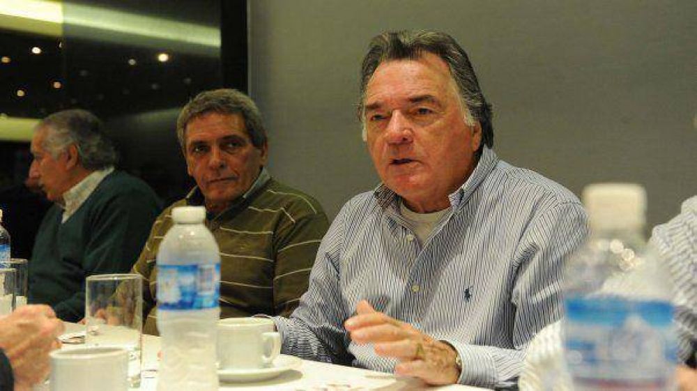 Barrionuevo: "Massa los va a matar en las elecciones"