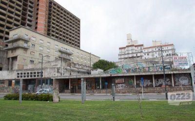 El exhotel Royal, a la venta