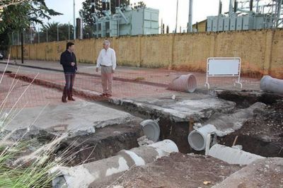 Ampl�an la red de desag�es en Mart�nez