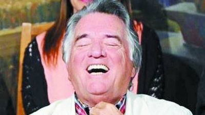 Barrionuevo volvi� a castigar a los K y sali� en apoyo de Massa