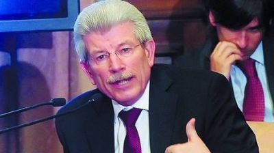 El Central lleva comprados US$ 1.100 millones en abril