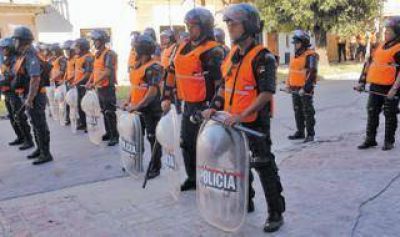 La Plata: Vecinos y comerciantes en alerta tras batalla campal entre la Polic�a y organizaciones sociales