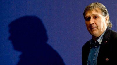 Martino, se�alado y sin cr�dito tras la eliminaci�n del Bar�a