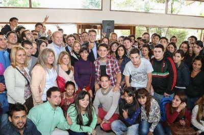 Sergio Massa junto a Othaceh� recorri� Merlo