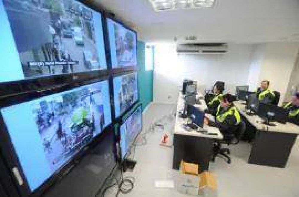 En 5 a�os Tucum�n aument� 4 veces el presupuesto para la Seguridad