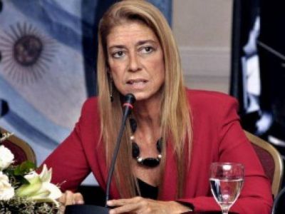 Giorgi visit� el parque industrial de Pl�tanos d�nde hay inversiones productivas por 100 millones de pesos