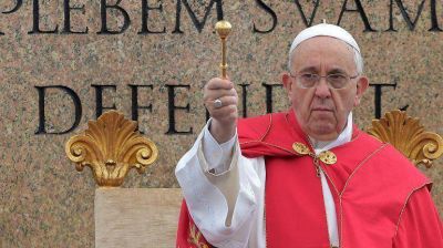 El papa Francisco encabez� la Misa de Ramos en el Vaticano y dio inicio a la Semana Santa