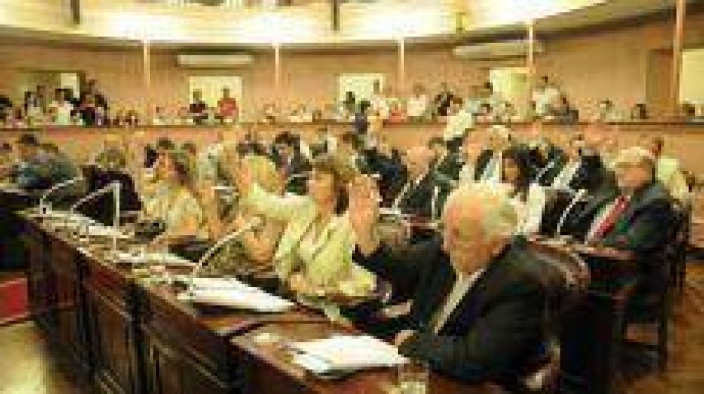 Jubilar a ex conscriptos; rechazo de pasivos