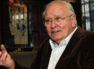 A los 78 a�os, falleci� el intelectual Ernesto Laclau