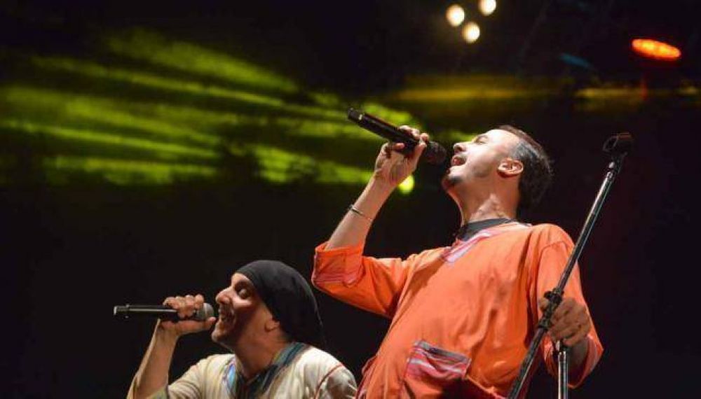 Fiesta El Arranque: Bersuit sostuvo la fiesta a pesar del fr�o