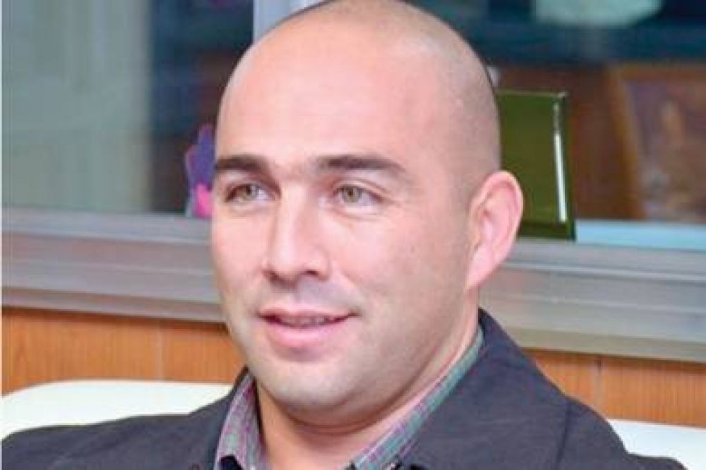 Miguel �Cone� D�az anunci� que �una mujer empresaria� se sumar� al proyecto pol�tico