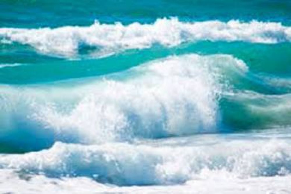 Se eval�a desalinizar el agua de mar