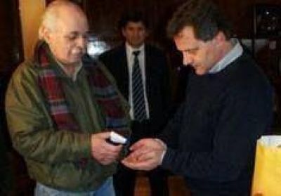 Licencias truchas: Pulti y sus funcionarios comprometidos en la asociaci�n il�cita