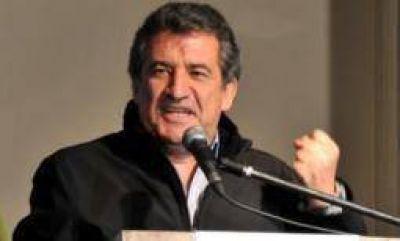 Un presidenciable ultra K desembarca en territorio riojano