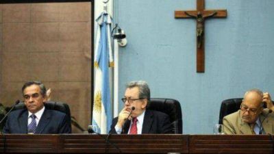 Comienza juicio contra represores por asesinato de un militante cordob�s