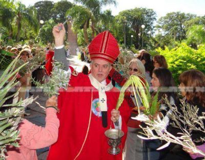 Con la bendici�n de Ramos se inici� la Semana Santa