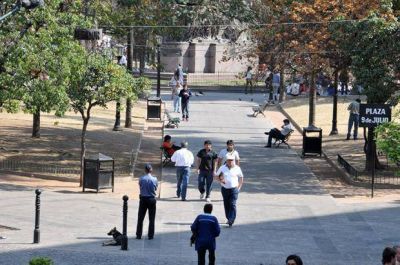 EMBELLECER�N LA PLAZA 9 DE JULIO