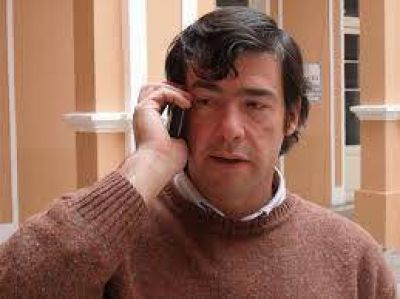 Crist�bal Cornejo y la solicitada sobre Abra Santa Cruz: �no firm� nada�