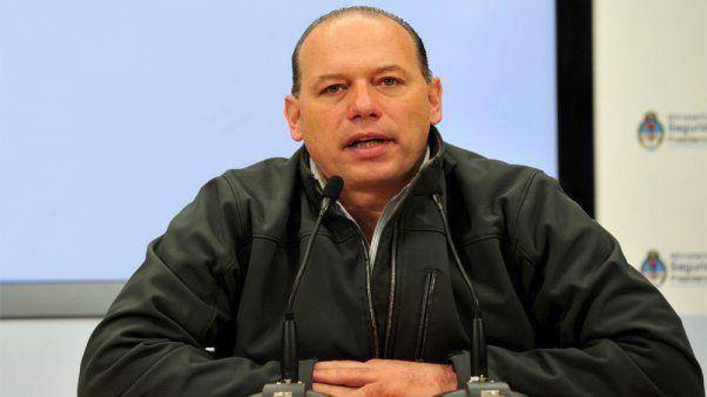 "Esto es lo que entendemos como violencia en el f�tbol"