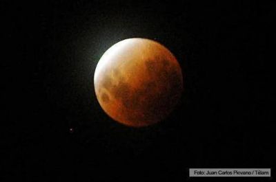 Gran parte de Am�rica podr� ver la Luna de color rojizo por un eclipse