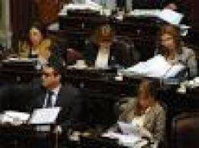Senadores repudiaron un fallo judcial contra un medio de comunicaci�n