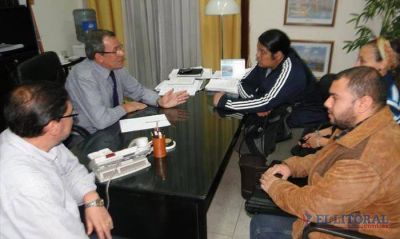 Estudiantes de institutos superiores se reunieron con autoridades educativas
