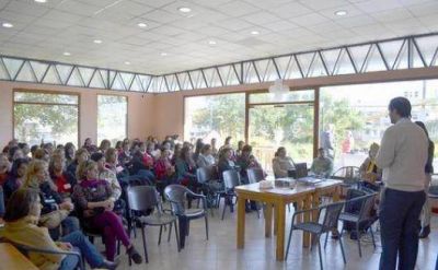 Capacitan a docentes en detecci�n de abusos