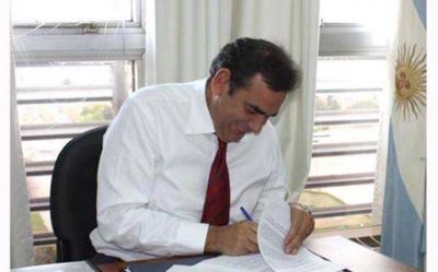 Molina pide que se difunda cu�nto �incidir�a el cobro del bono� de salud a �for�neos�