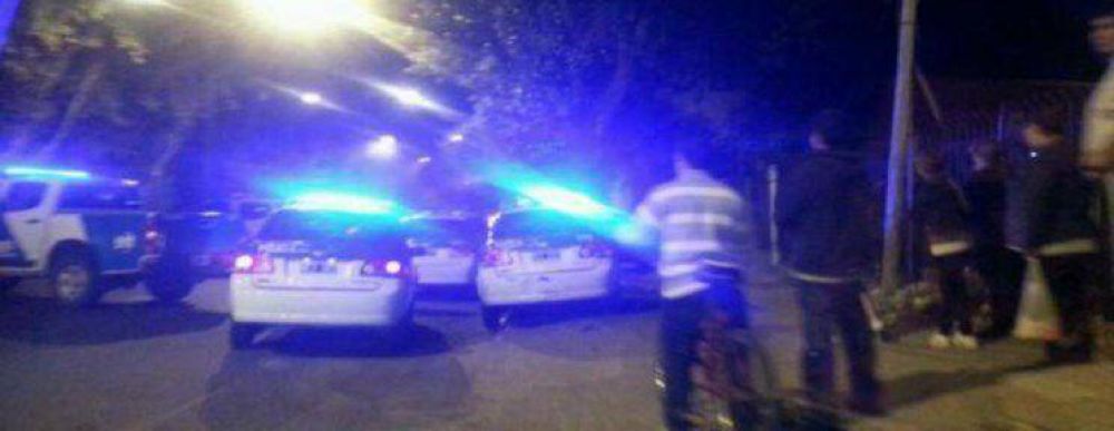 El crimen de una joven desat� la furia de vecinos en zona oeste