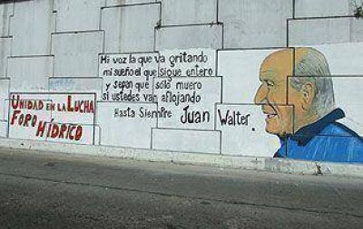 El Foro H�drico exigi� obras y homenaje� a uno de sus fundadores