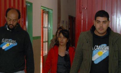 La C�mpora Quilmes realiz� arrglos en el C.E.C. N� 801 de la Ribera